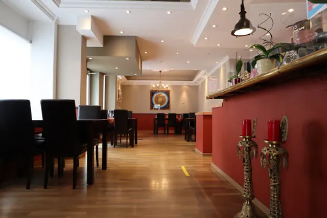 Pokhara Nepali Kitchen und Take Away