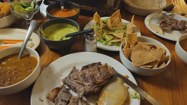 Restaurant Los Caporales