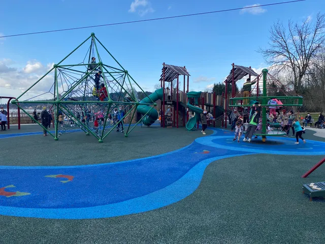 Lake Sammamish State Park Playground