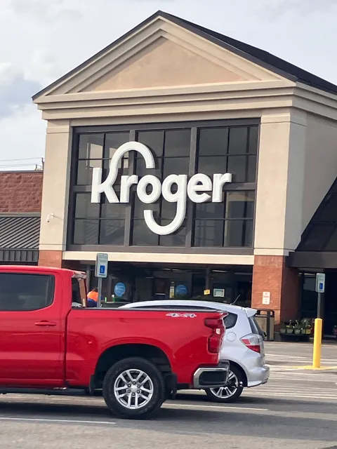 Dickson Kroger Plaza