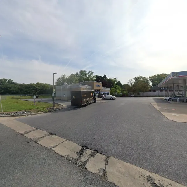 Cross Roads Food Mart