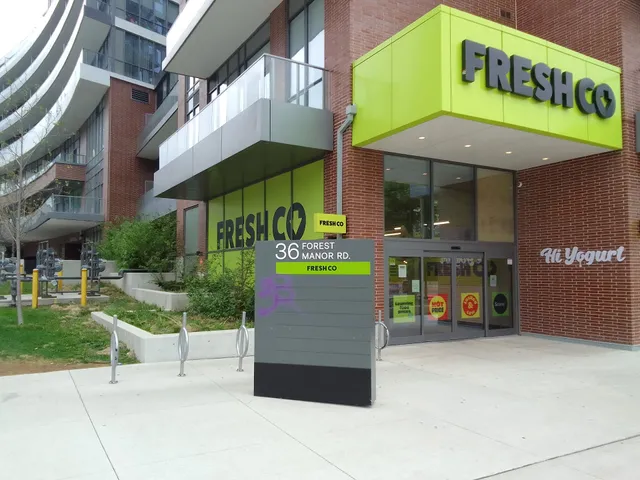 FreshCo Don Mills & Helen Lu