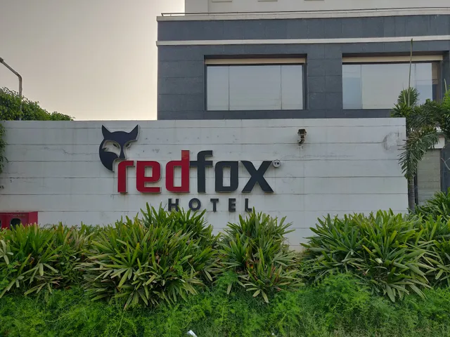Red Fox by Lemon Tree Hotels, Bhiwadi