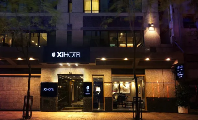 Xi Hotel