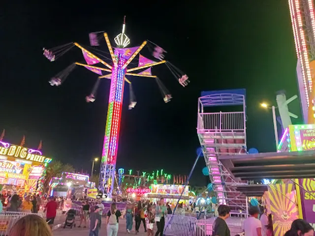 Roscoe's Chicken & Waffles