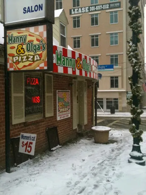 Manny & Olga's Pizza