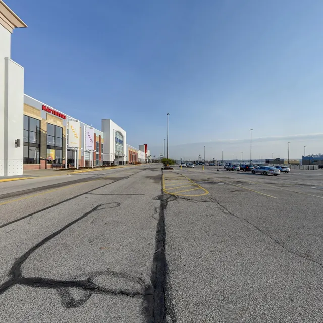 Bob's Discount Furniture and Mattress Store