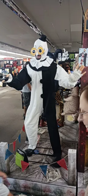 Frenchtown Plaza Shopping Center