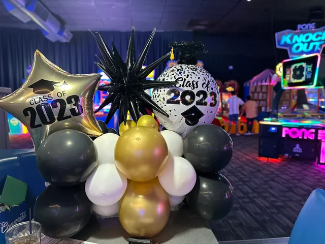 Scottsdale Party Balloons & Decor