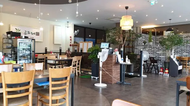 첨성대한식뷔페