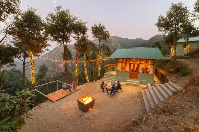 Zostel Plus Nainital (Naina Range)