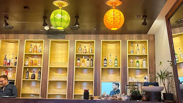 Mumbai Local - Indian Food