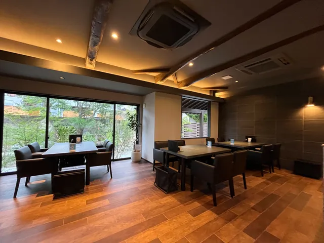 AMBER the Dining NYOZE