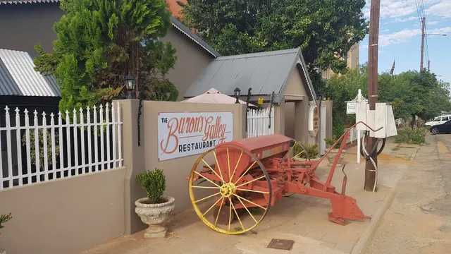 Baron's Galley & Lodge