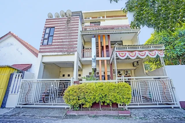 OYO Life 91587 Griya Buah De5 Syariah