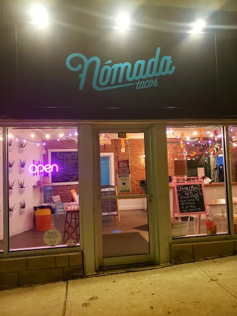 Nomada Tacos