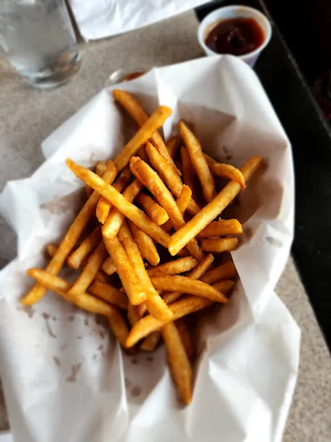 The Pearl Martini Bar & Lounge