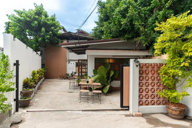 Baan Old Town Boutique Stay