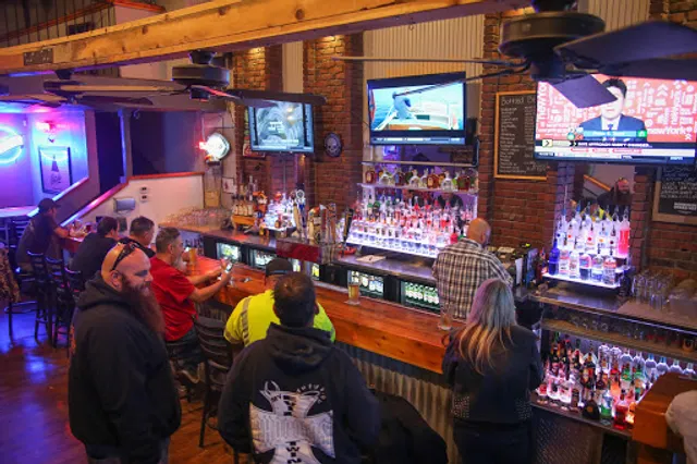 Stooges Bar & Lounge