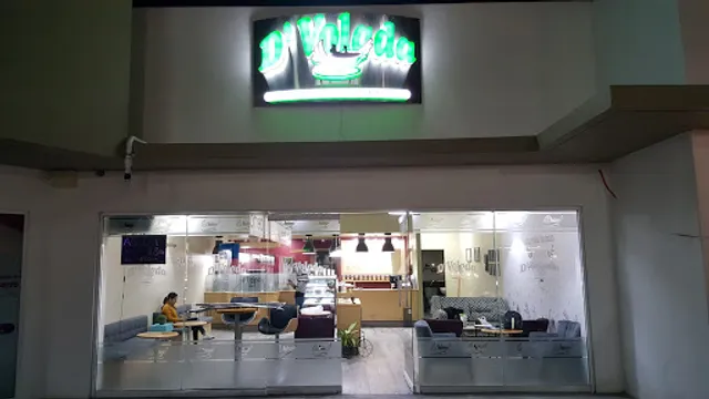 D'Volada Casa Blanca