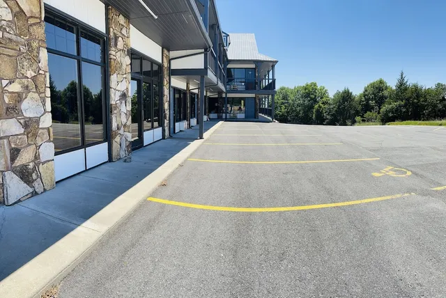 Days Inn by Wyndham Branson Ozarks