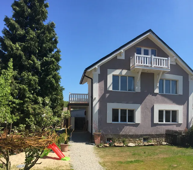 Apartments Humpolec / Apartments Praha