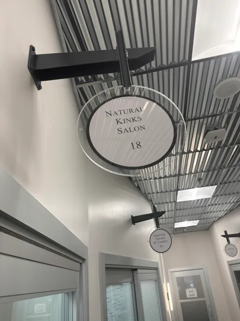 Natural Kinks Hair Salon (Sola Salons)