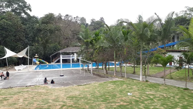 Hosteria Racho Playa del Sol