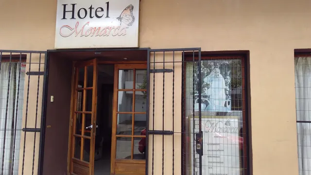 Hotel Monarca