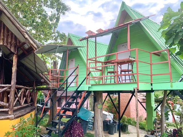 บ้านวนัชชารีสอร์ท วังน้ำเขียว