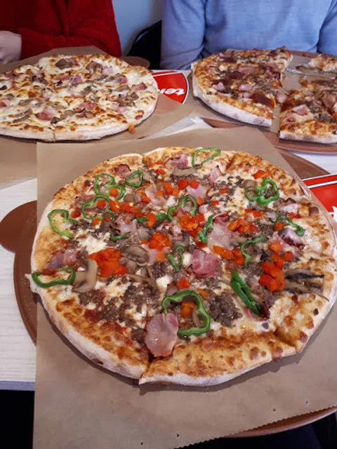Telepizza Marbella - Pizzas y Comida a Domicilio