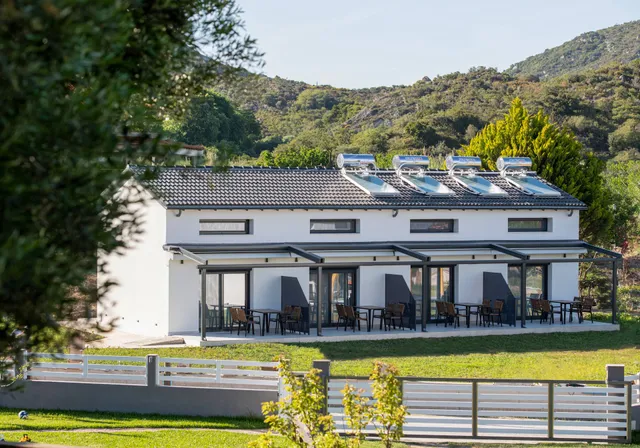 Arroyo Suites Kalamitsi