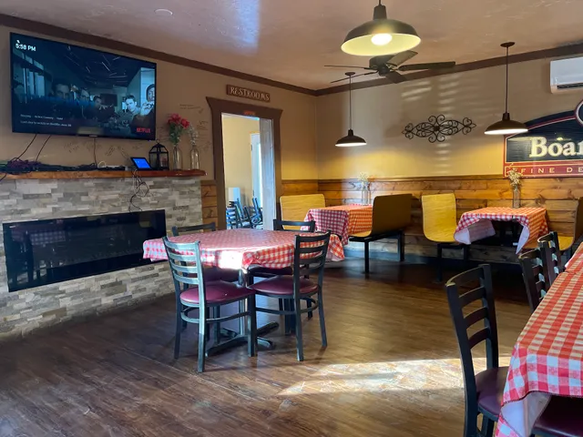 GiGi’s Pizza and More