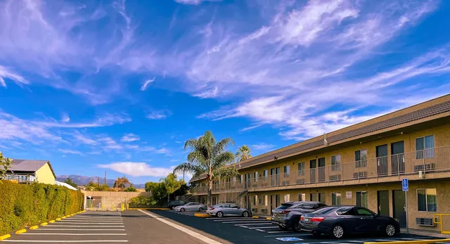 New Star Inn. El Monte - Los Angeles