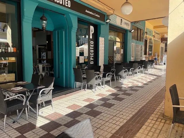 D’ Picoteo Vinos & Tapas