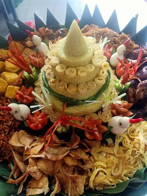 Ayam Penyet Bunda Evie Roza