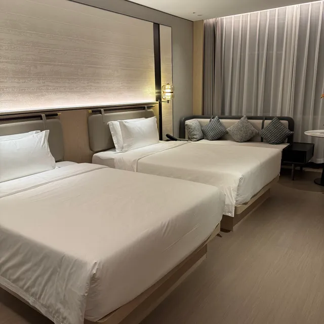 Shanghai Hongqiao Heyitang Hotel