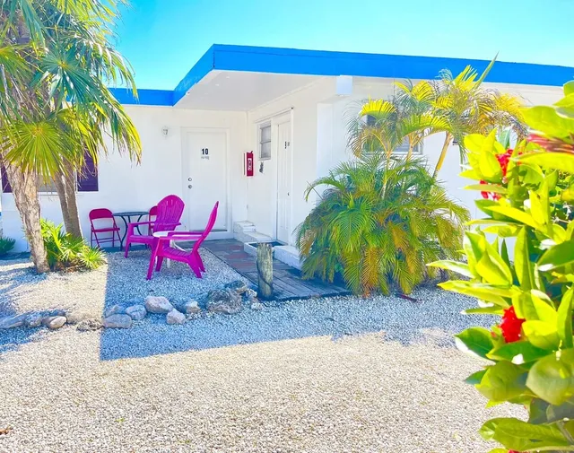 Sea Cove Resort & Marina