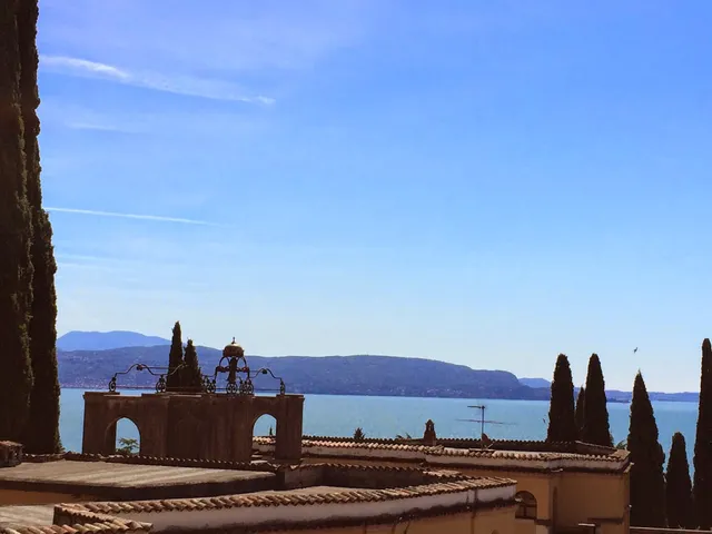 Washington Apartments