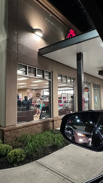 PHL Rent a Car Center The Sh