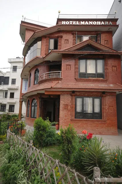 Hotel Manohara