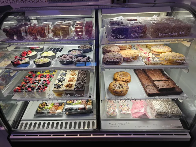 Treat Dessert Studio