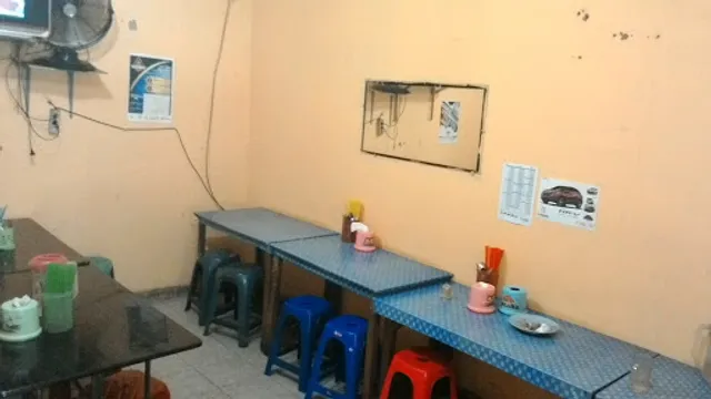 Rumah Makan Kemuning