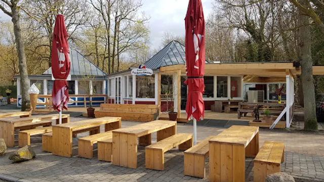 Wustrower Fischerschmaus