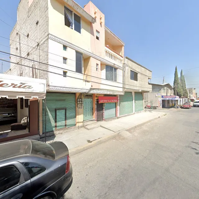 Tacos de carnitas "LOS COMPADRES"