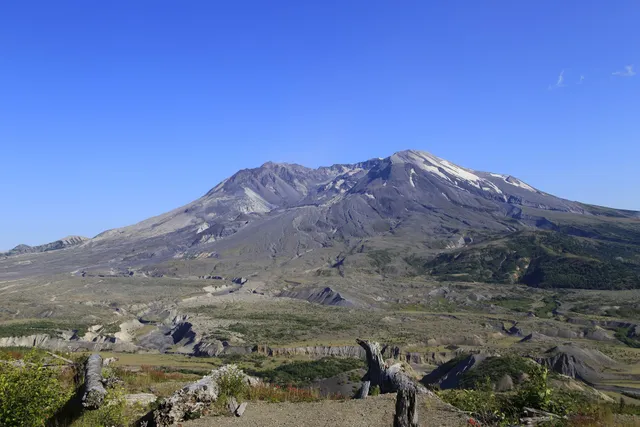 Mount Saint Helens National Volcanic Monument