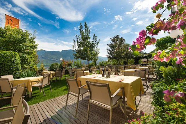 PERNHOF Restaurant Pizzeria