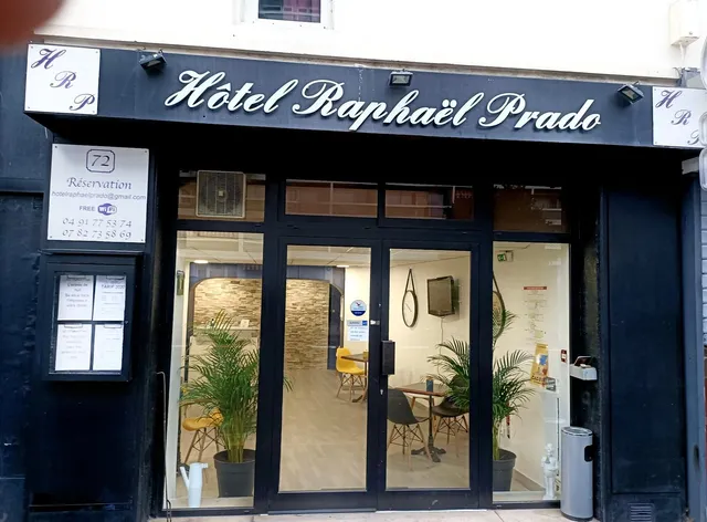 Hotel Raphael Prado
