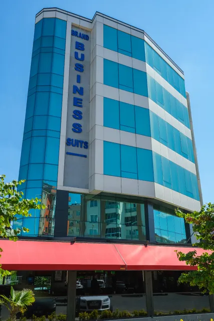 BRAND BUSINESS SUITS