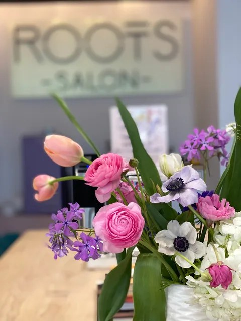 Roots Salon